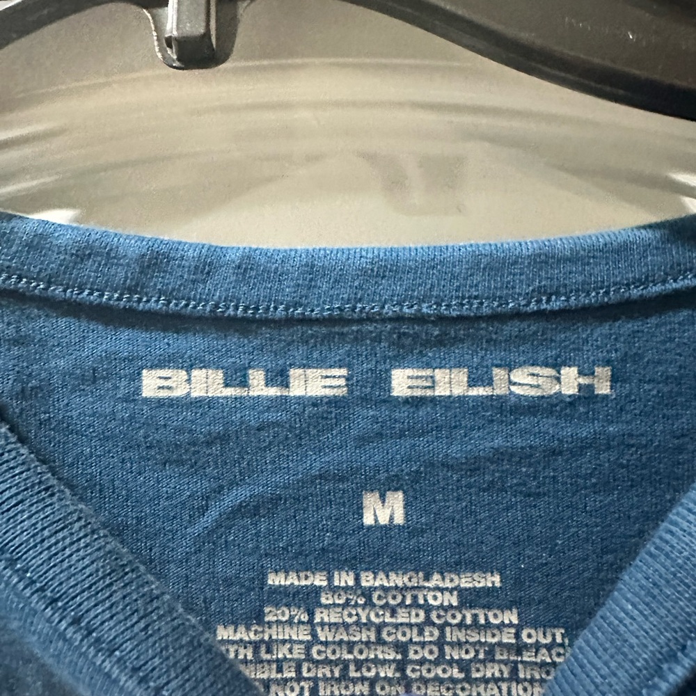 Billie Eilish T-Shirt Blue Green Crew Neck - Hit Me Hard And Soft Album- Medium - Picture 3 of 7